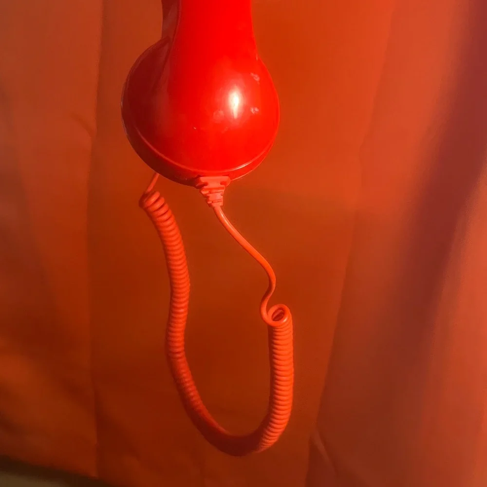 Fred Bright Red Novelty Phone Handset used see how ti plug in